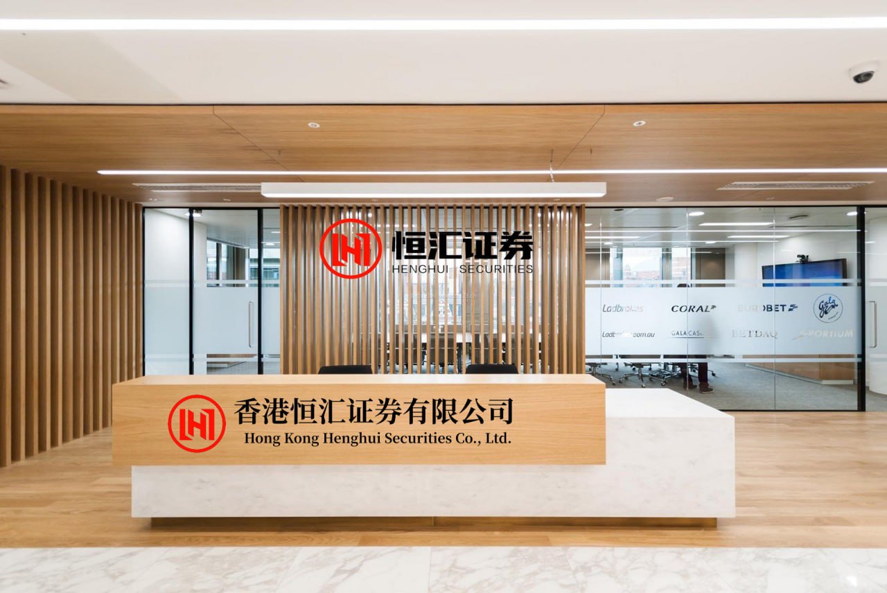 永之胜配资 农夫开红馆幕后老板原来是古天乐！获张家辉关咏荷、黄子华佘诗曼撑场